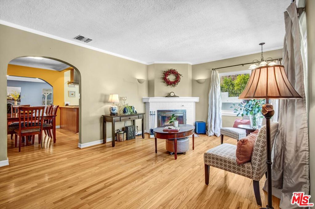 MLS #26860419 image #2