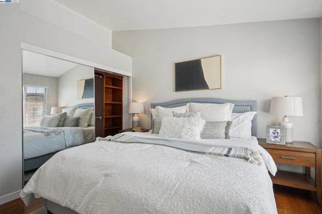 385 Montecito Way, Milpitas CA: https://media.crmls.org/mediaz/bcf66030-080f-4f77-ab1e-47844e5c261b.jpg