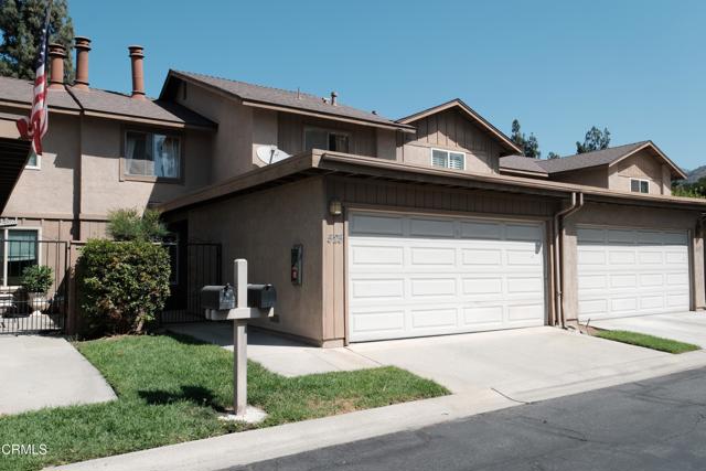 525 N Laurel Valley Drive, Azusa CA: https://media.crmls.org/mediaz/bcf8a756-d704-4161-8063-e7e822df85d4.jpg