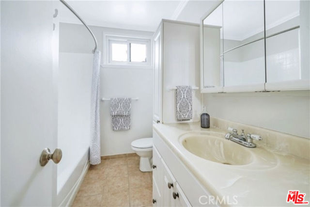 914 Lincoln Boulevard, 302 photo 7