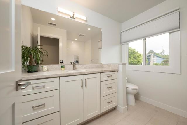 641 Caribbean Way, San Mateo CA: https://media.crmls.org/mediaz/bcf8c9c9-6062-4212-841d-460f56045eeb.jpg