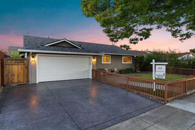 1422 Melwood Drive, San Jose CA: https://media.crmls.org/mediaz/bcf9ca0c-91c5-472f-a1dc-d59a33347bc6.jpg