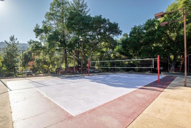 20600 Aldercroft, Los Gatos CA: https://media.crmls.org/mediaz/bcfbef2d-4212-4e49-b042-c610740ff7e3.jpg