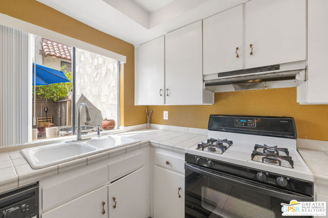 357 W Mariscal Road, Palm Springs, CA 92262