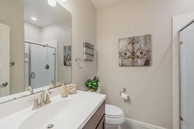 25899 Dollar Street, Hayward CA: https://media.crmls.org/mediaz/bcfdb25c-77cb-4e80-8b69-2b2accaf452a.jpg
