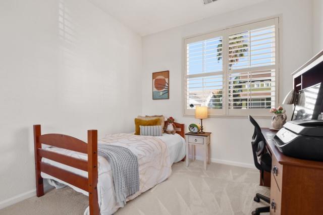 1112 Park West Drive, Pittsburg CA: https://media.crmls.org/mediaz/bcff7efb-8fbe-4c48-9e3a-6a090979fa07.jpg