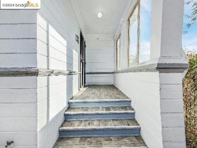 Details for 1302 19th St, Oakland, CA 94606