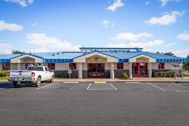 1868 LOWELL Street, Seaside CA: https://media.crmls.org/mediaz/bd017a91-f367-4346-b338-3212c48b81ee.jpg
