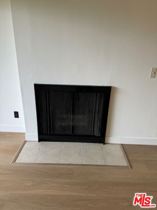 1208 Raintree Circle photo 3