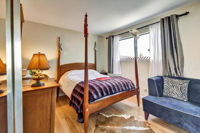 792 Marlin Avenue, Foster City CA: https://media.crmls.org/mediaz/bd03a275-c2a7-4d54-9f59-bc99e0c41992.jpg