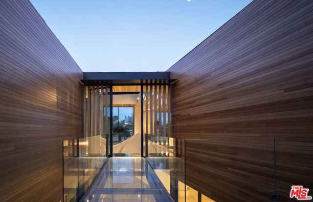 Details for 1520 Carla  , Beverly Hills, CA 90210