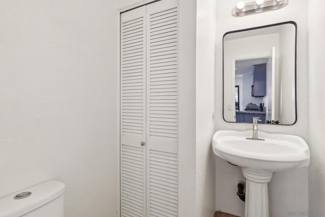 1225 N Broadway, Escondido CA: https://media.crmls.org/mediaz/bd041ab1-8811-4ac8-9ad3-92a1beb64bfd.jpg