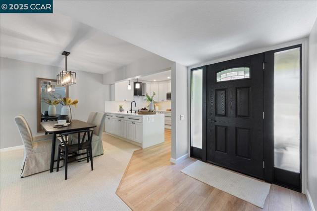 2749 Pine Knoll Dr., Walnut Creek CA: https://media.crmls.org/mediaz/bd0450cb-c7b2-4842-aadf-2ec881b1f507.jpg