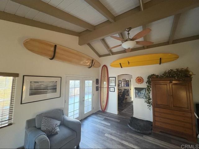 Detail Gallery Image 6 of 12 For 4950 Whipple Way, San Diego,  CA 92122 - 5 Beds | 4 Baths