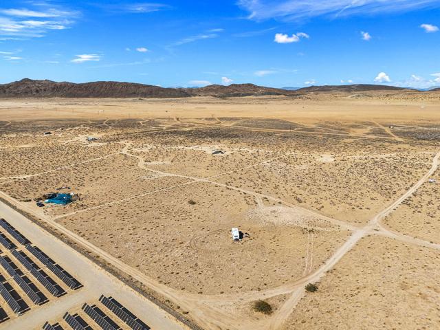 0 Sun Mesa Road, Joshua Tree CA: https://media.crmls.org/mediaz/bd051ea8-756f-4666-a8cb-983c31fa01c7.jpg
