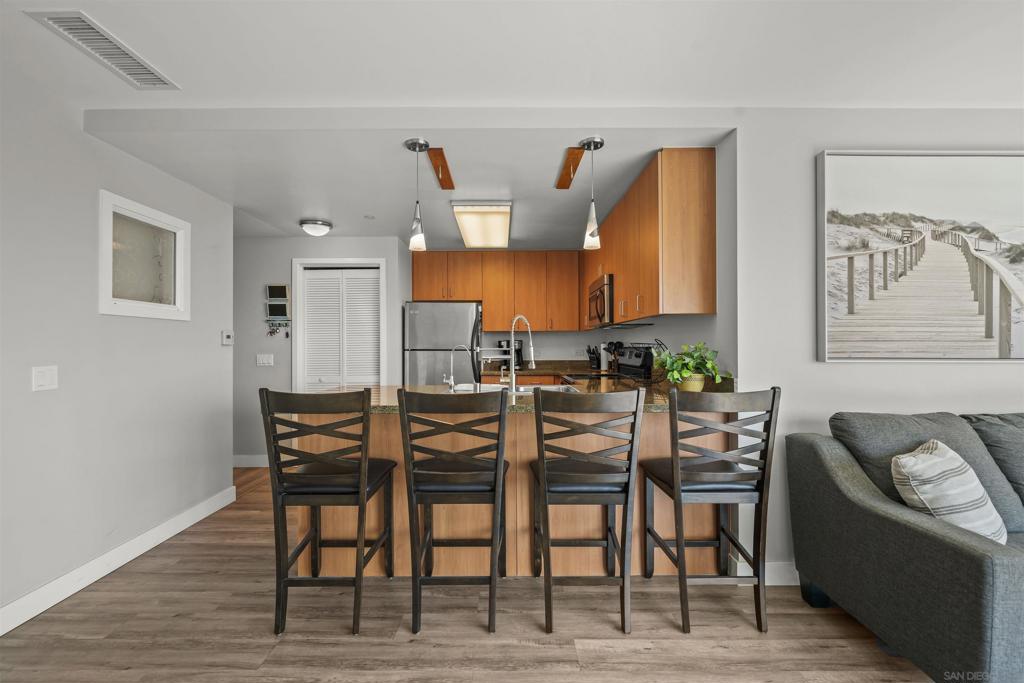 1080 Park Blvd. - photo 10