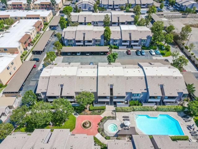 9140 Gramercy Dr, San Diego CA: https://media.crmls.org/mediaz/bd0650d5-e069-4882-818b-7f7f05031275.jpg