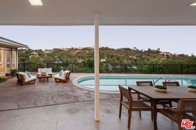 Drew Fenton | 968 Kenfield Avenue Los Angeles CA | MLS: 7503789 Drew Fenton | 968 Kenfield Avenue Los Angeles CA | MLS: 7503789