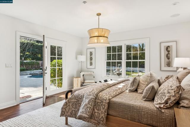 Image 19 of 60 For 45 Lark Place