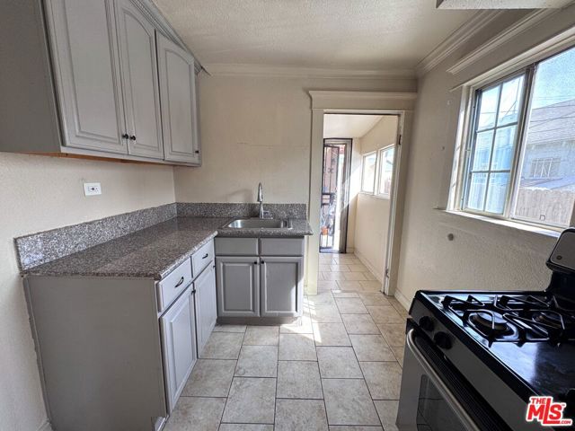 841 W 64th Street, Los Angeles CA: https://media.crmls.org/mediaz/bd083b18-2ea6-4b5d-b586-dc3f9242f27a.jpg