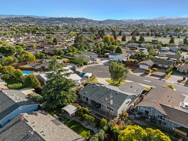 3257 Llano Street, San Mateo CA: https://media.crmls.org/mediaz/bd0917f1-ea58-4e5f-a363-8427d6212e69.jpg
