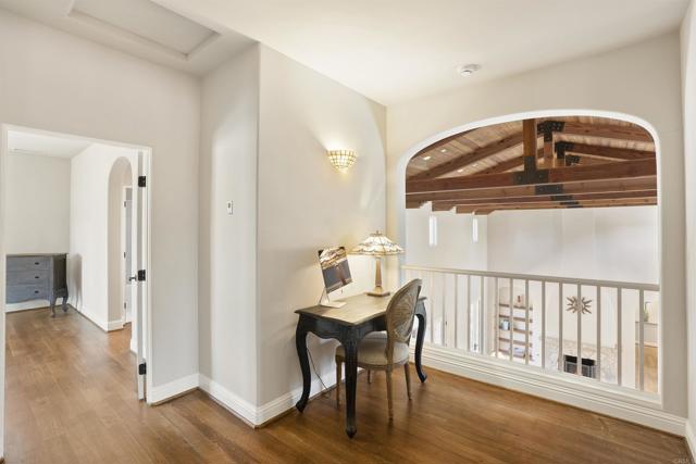 Detail Gallery Image 35 of 49 For 16733 Calle Hermosa, San Diego,  CA 92127 - 6 Beds | 6/1 Baths