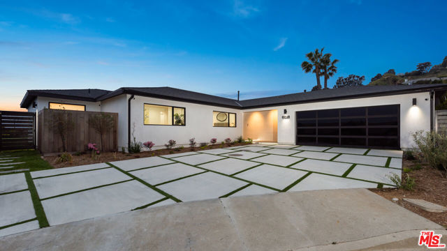 20494 Royal Stone Drive photo 3