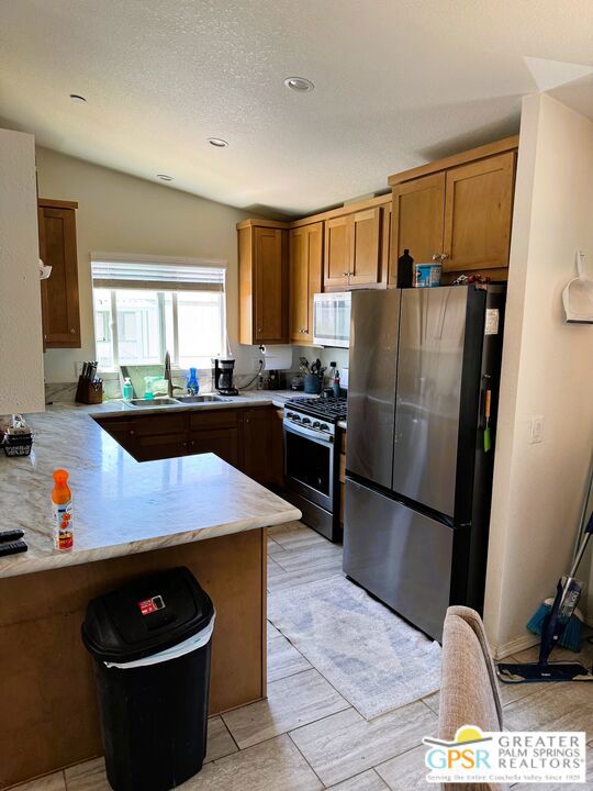 17640 Corkill Road, Desert Hot Springs CA: https://media.crmls.org/mediaz/bd0dbf41-3427-43f6-93f0-111e0f7722cb.jpg