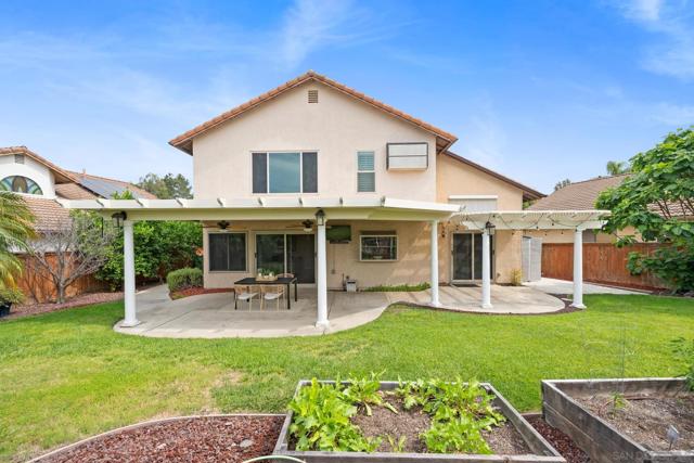 11479 Grassy Trail Dr, San Diego CA: https://media.crmls.org/mediaz/bd0dc0d2-cf88-47e7-9af5-7fa039e0dda8.jpg