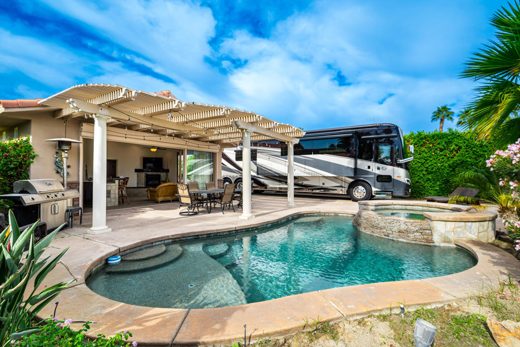 MLS #219138420DA image #14