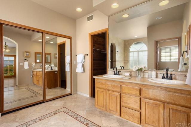 Image 24 of 59 For 10059 Boulder Knolls Drive