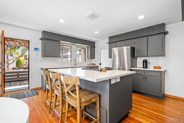 Detail Gallery Image 22 of 63 For 3760 Grim Ave, San Diego,  CA 92104 - 3 Beds | 2 Baths