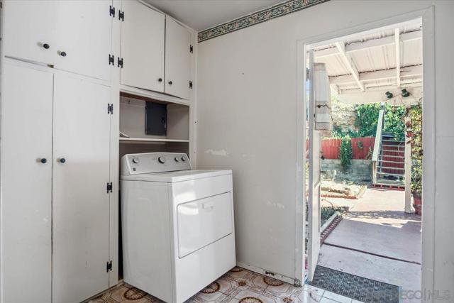 Image 25 of 44 For 3711 Racine  