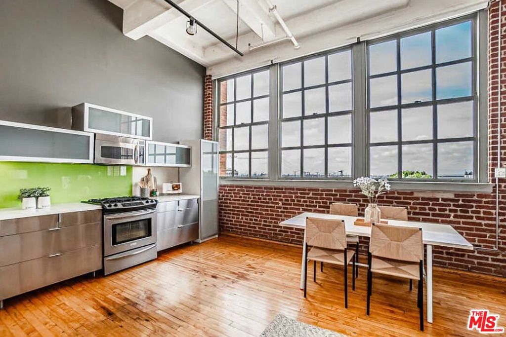 1850 Industrial Street #409