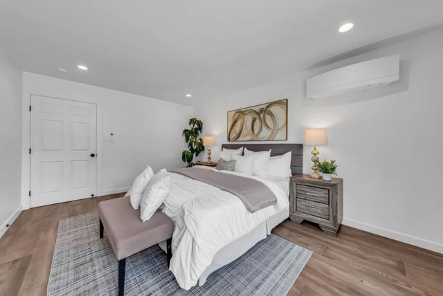 6 Whitecliff Court, San Mateo CA: https://media.crmls.org/mediaz/bd13a1a8-66e0-43aa-98c1-c4943b67ca7c.jpg