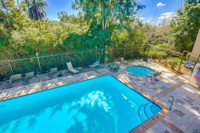 3513 Caminito Sierra, Carlsbad CA: https://media.crmls.org/mediaz/bd1432c6-dbf6-4d55-b8d2-b8cc7fb5e20e.jpg