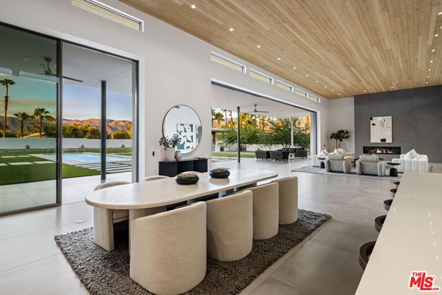 6 Big Sioux Road, Rancho Mirage CA: https://media.crmls.org/mediaz/bd14555c-6927-4b87-9794-b6181e8128ae.jpg