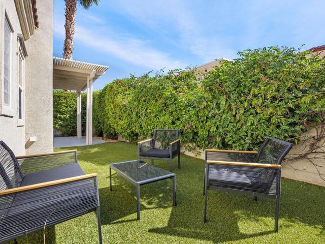 80872 Calle Azul, La Quinta CA: https://media.crmls.org/mediaz/bd14b25b-156a-4918-812e-ae5393d2701e.jpg