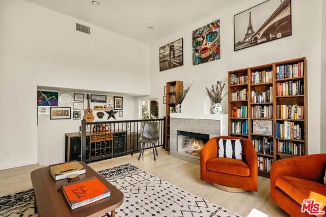 3646 Potosi Avenue, Studio City CA: https://media.crmls.org/mediaz/bd14bbf0-1125-4fd1-8094-4d6935966b12.jpg