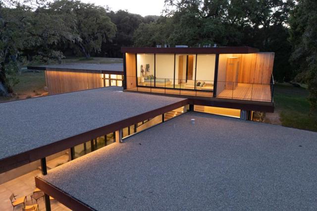2 Rumsen Trace, Carmel CA: https://media.crmls.org/mediaz/bd14cc4f-fb7d-4d4d-93d5-884a627b3315.jpg