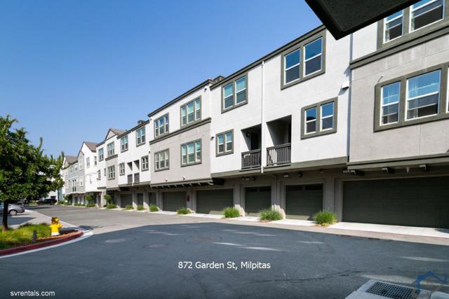 872 Garden Street, Milpitas CA: https://media.crmls.org/mediaz/bd15b781-8c85-46b6-9ce4-e33db8826d1b.jpg