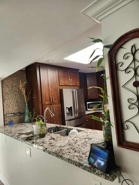 138 Shasta Street, Chula Vista CA: https://media.crmls.org/mediaz/bd17262f-b5b7-4994-b3e2-bd2e17040c37.jpg