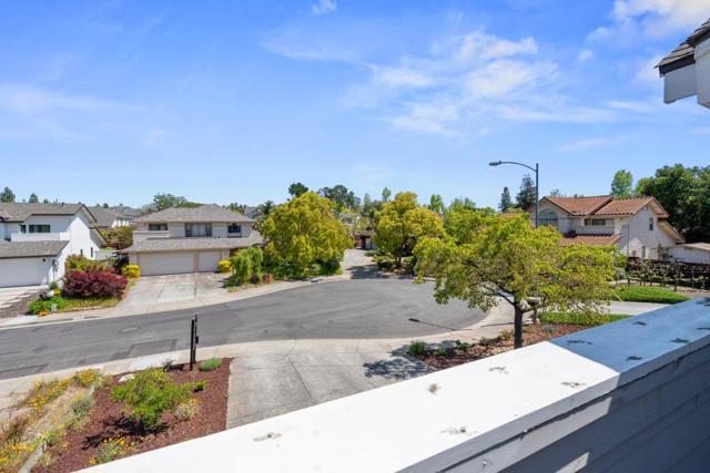 Image 62 of 84 For 10189 Byerly Court
