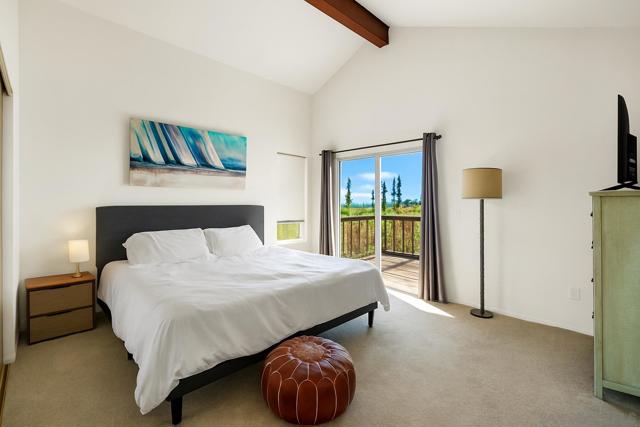 378 Paseo Marguerita, Vista CA: https://media.crmls.org/mediaz/bd191d79-a7b7-4211-b908-74f96e44aec5.jpg