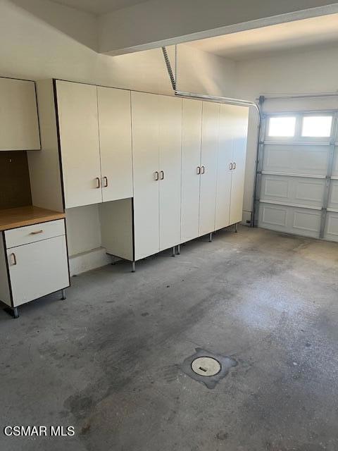 3101 La Casa Court, Thousand Oaks CA: https://media.crmls.org/mediaz/bd194068-372d-45be-a584-d87e582f9516.jpg