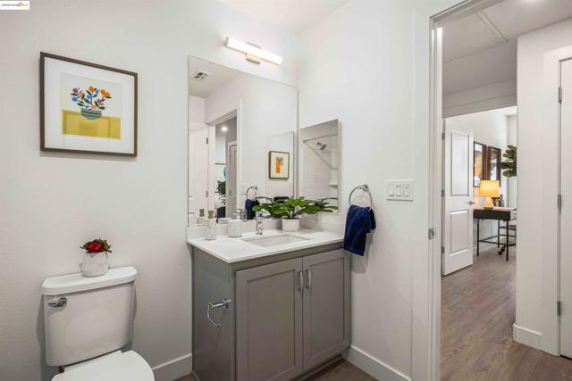 500 Somi Ct, Hayward CA: https://media.crmls.org/mediaz/bd199346-804c-4917-a367-b8393a0f0f3e.jpg