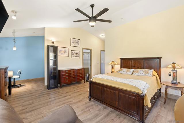 10505 Valle Vista Rd, Lakeside CA: https://media.crmls.org/mediaz/bd1a039c-cc42-46e6-9817-b805c3cc20f9.jpg