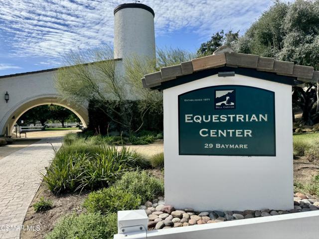 54 Saddlebow Road, Bell Canyon CA: https://media.crmls.org/mediaz/bd1abc42-b60c-41a6-904f-cebc7b1f129c.jpg