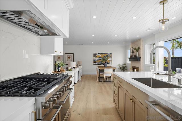 5852 Dirac Street, San Diego CA: https://media.crmls.org/mediaz/bd1bb0cf-e6d6-4591-a301-24e7430ab580.jpg