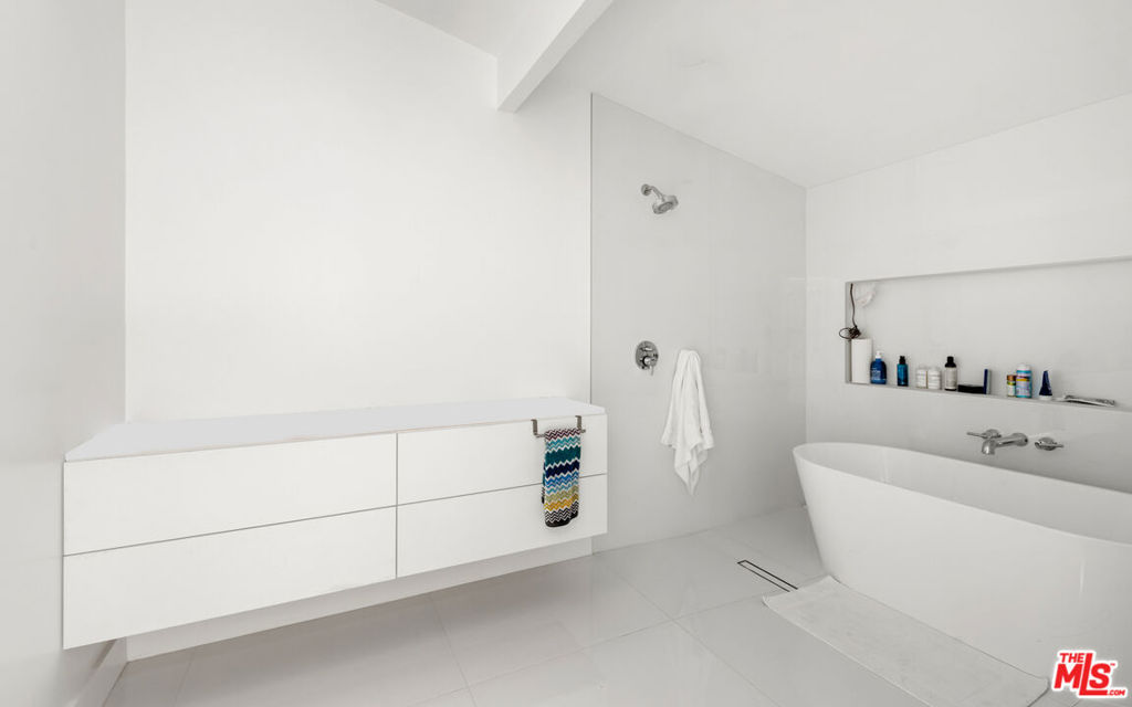 MLS #25621207 image #5